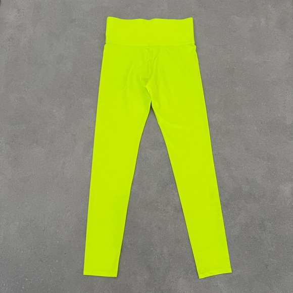 CARBON38 Takara Shine leggings in neon yellow - Picture 5 of 5
